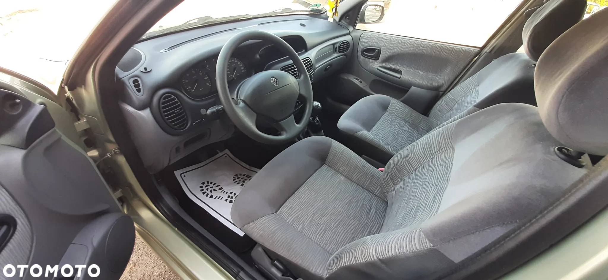 Renault Megane - 36