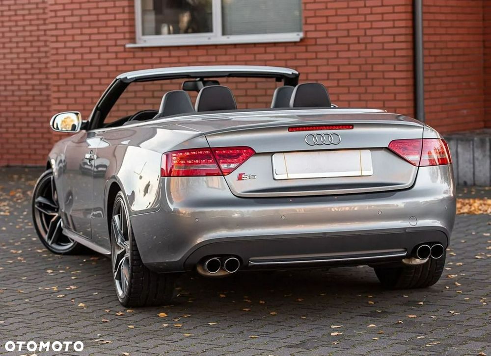 Audi S5 Cabrio S tronic - 33