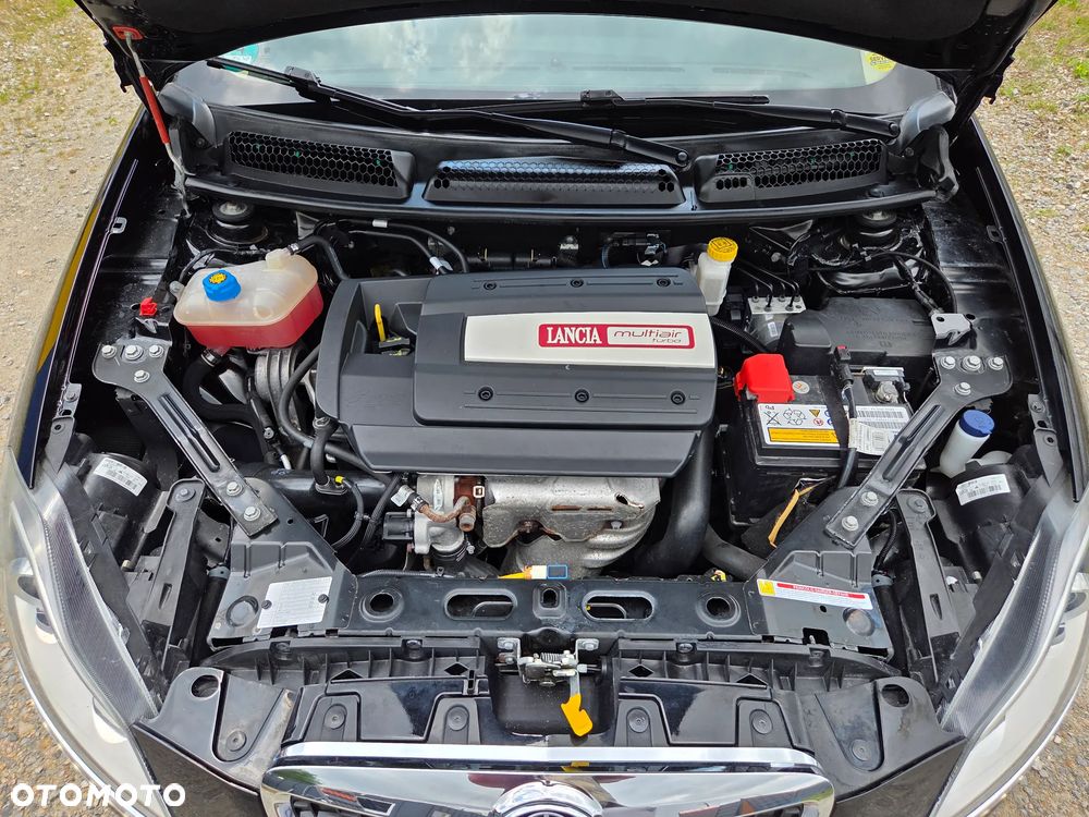 Lancia Delta 1.4 MultiAir 16v Gold - 35