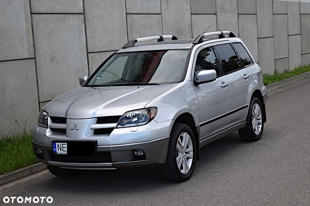Mitsubishi Outlander 2.4 4WD Automatik Intense - 9