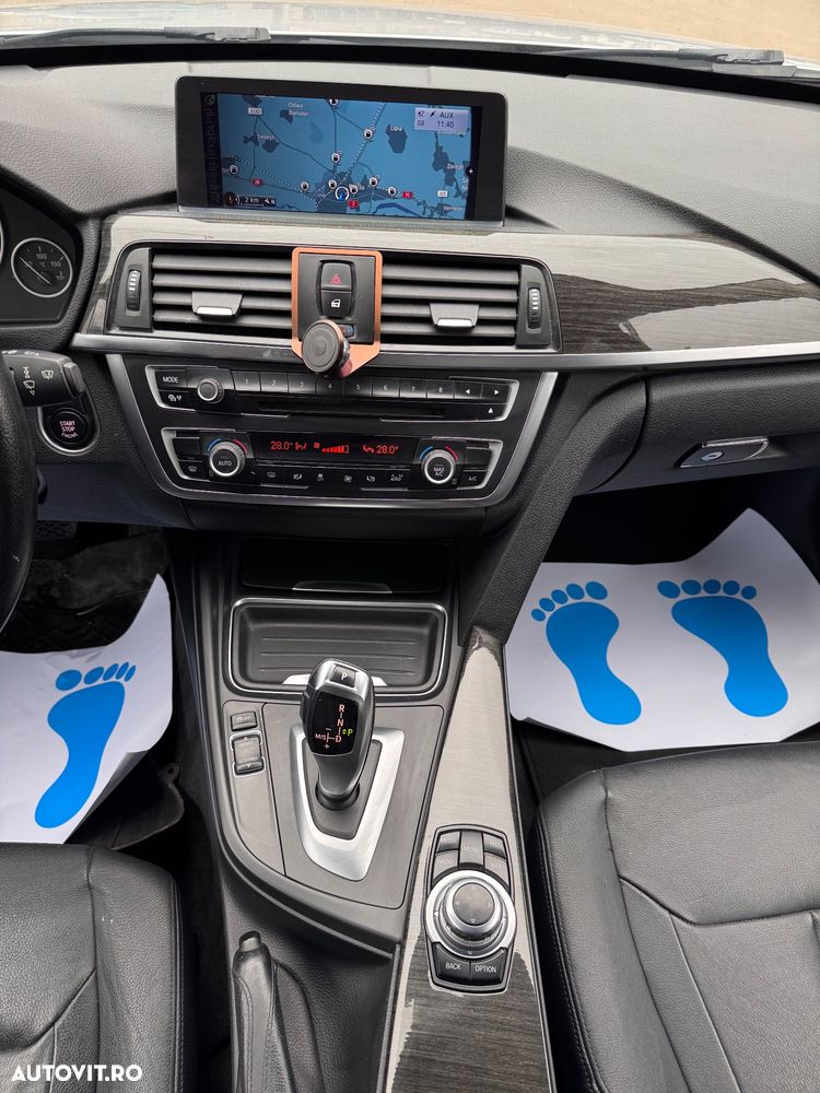 BMW Seria 3 320d Aut. Luxury Line - 19