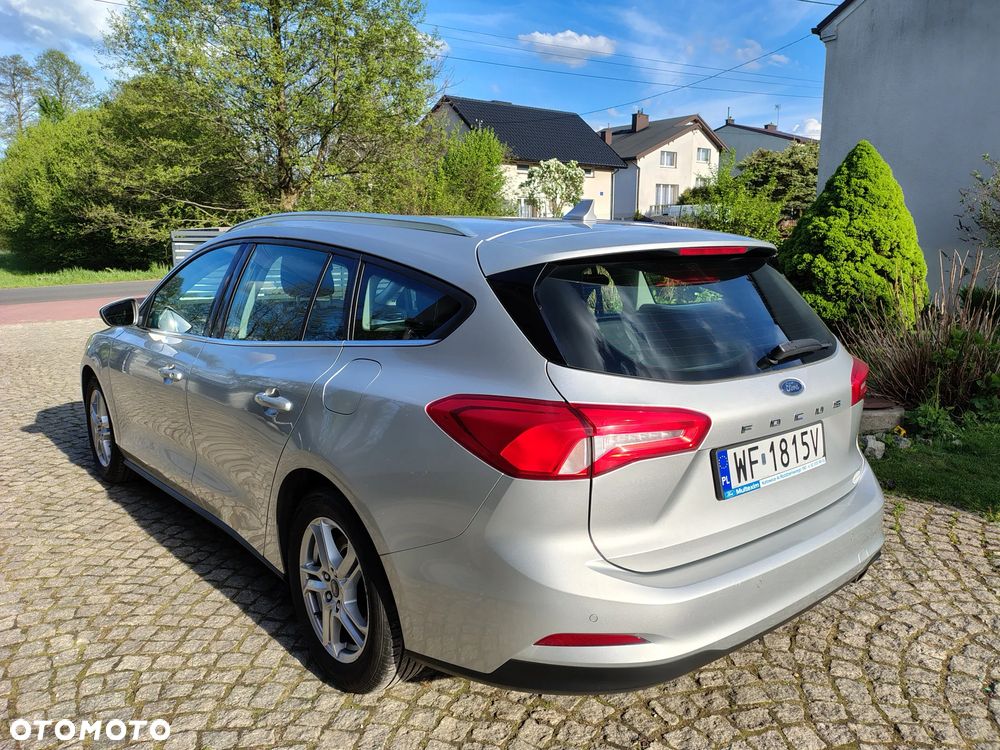 Ford Focus 1.0 EcoBoost Connected - 3