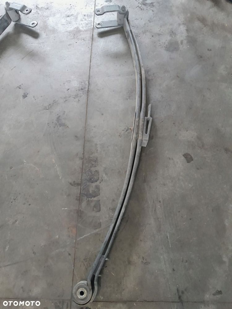 RESOR RESORY TYLNE MERCEDES ATEGO 1322 EURO 5 2015 A 9743250120 - 2