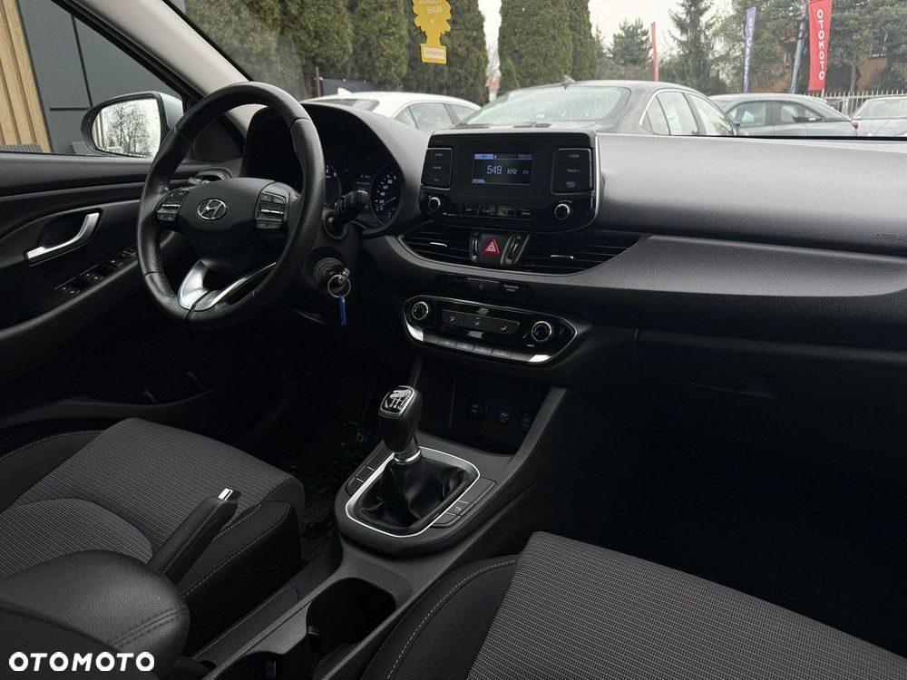 Hyundai i30 1.0 T-GDI Classic + - 14