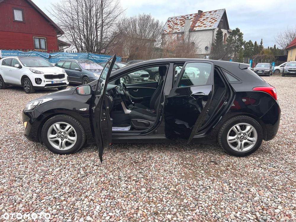 Hyundai i30 1.6 CRDi BlueDrive Comfort - 9