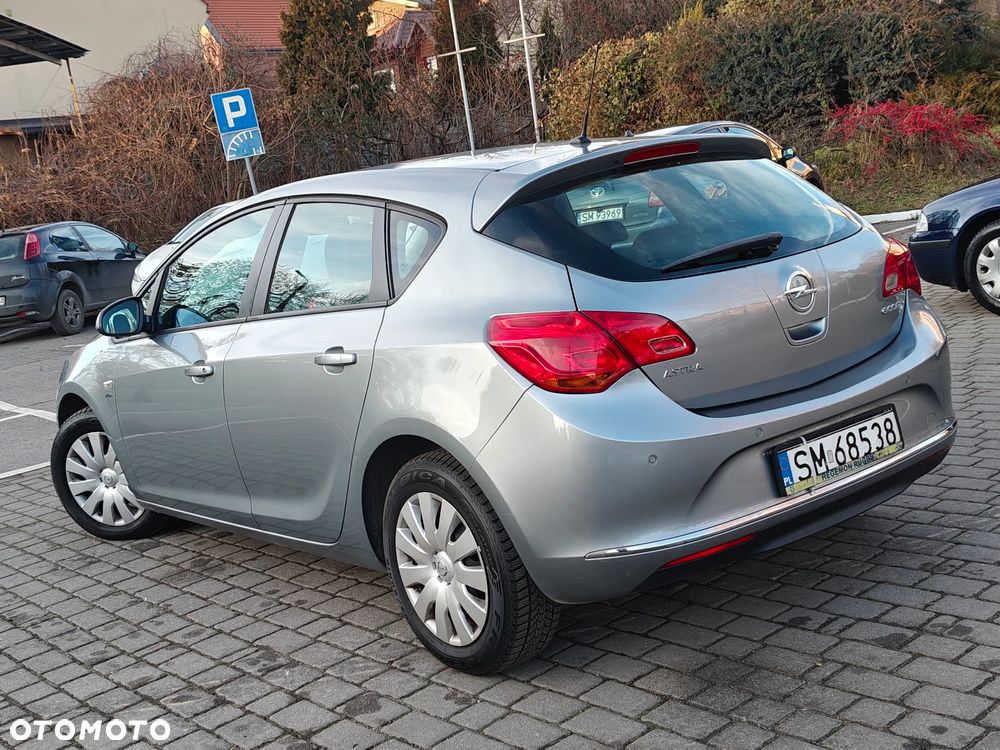 Opel Astra 1.8 Enjoy - 6