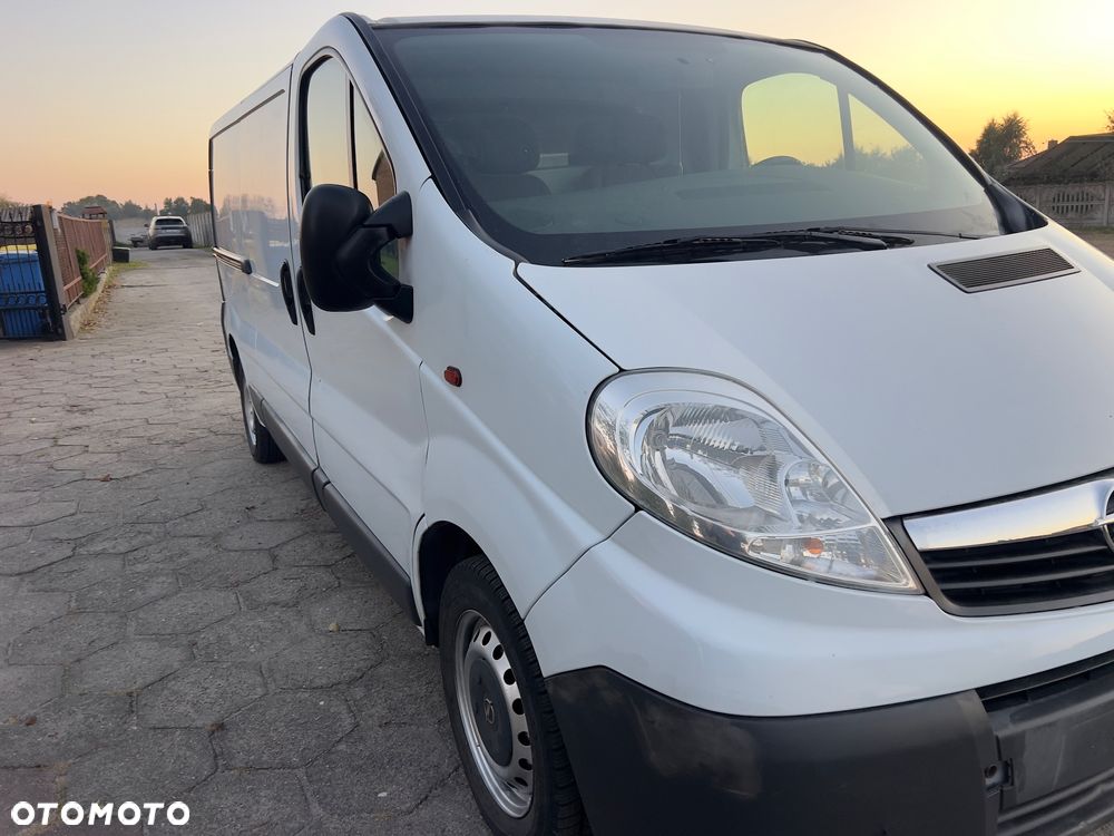 Opel Vivaro - 7