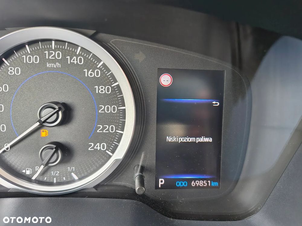 Toyota Corolla 1.8 Hybrid GPF Comfort - 16