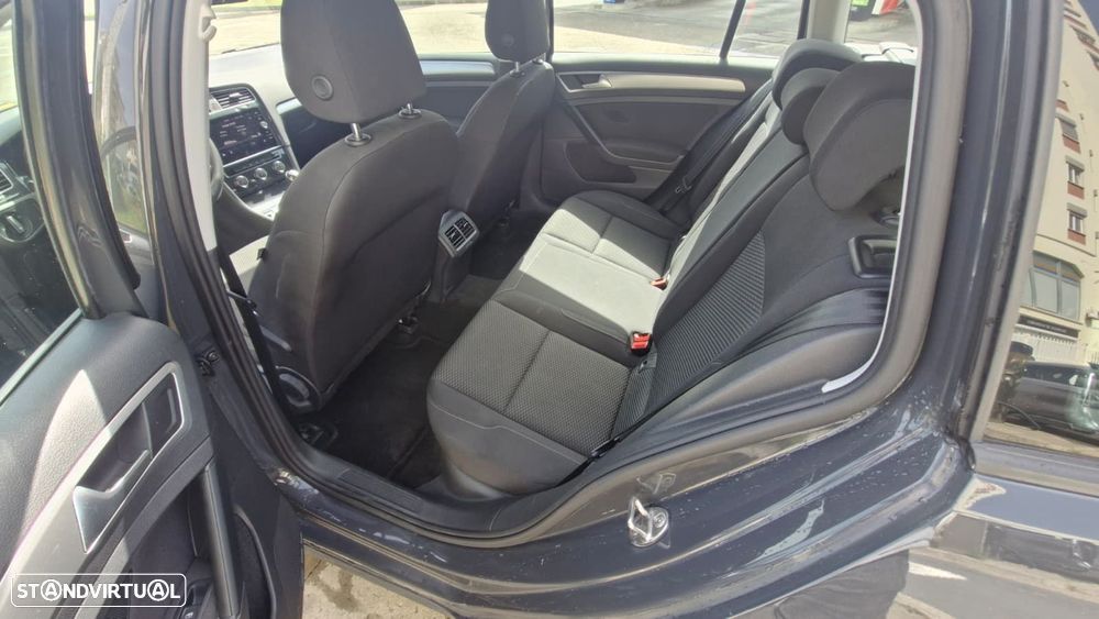 VW Golf Variant 1.0 TSI Confortline - 18