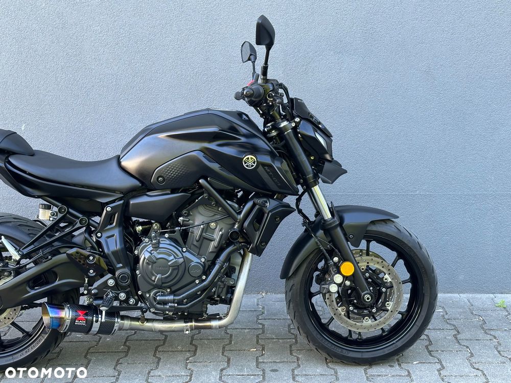 Yamaha MT - 9