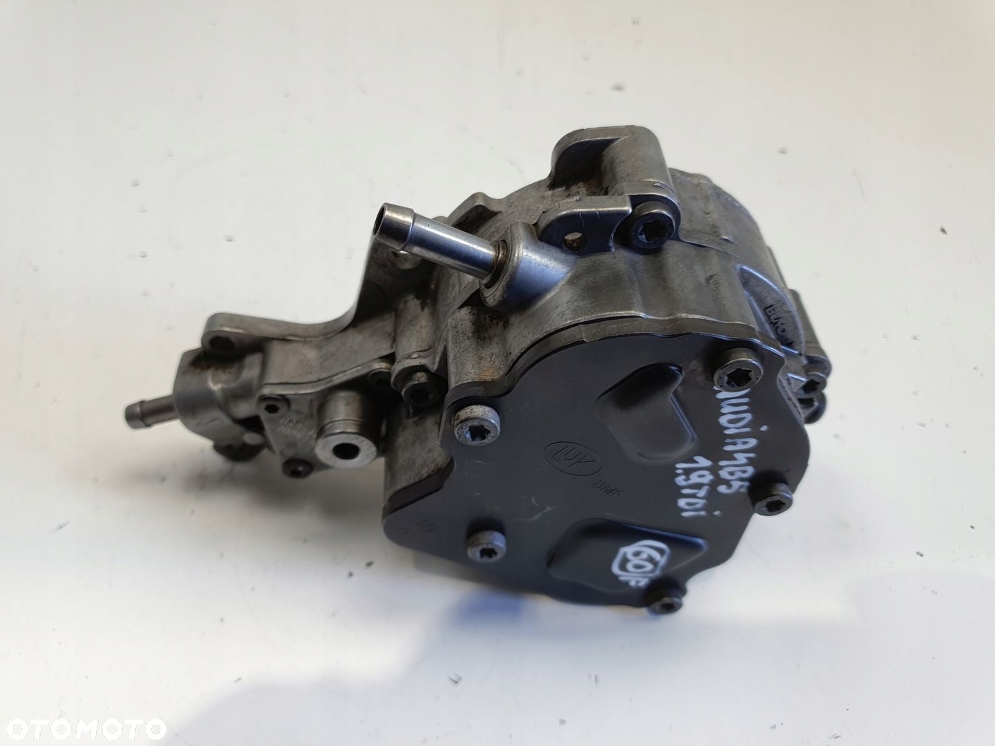 Audi A4 B5 B6 B7 A6 C5 1.9 TDI POMPA VACUM wakum 038145209N - 1