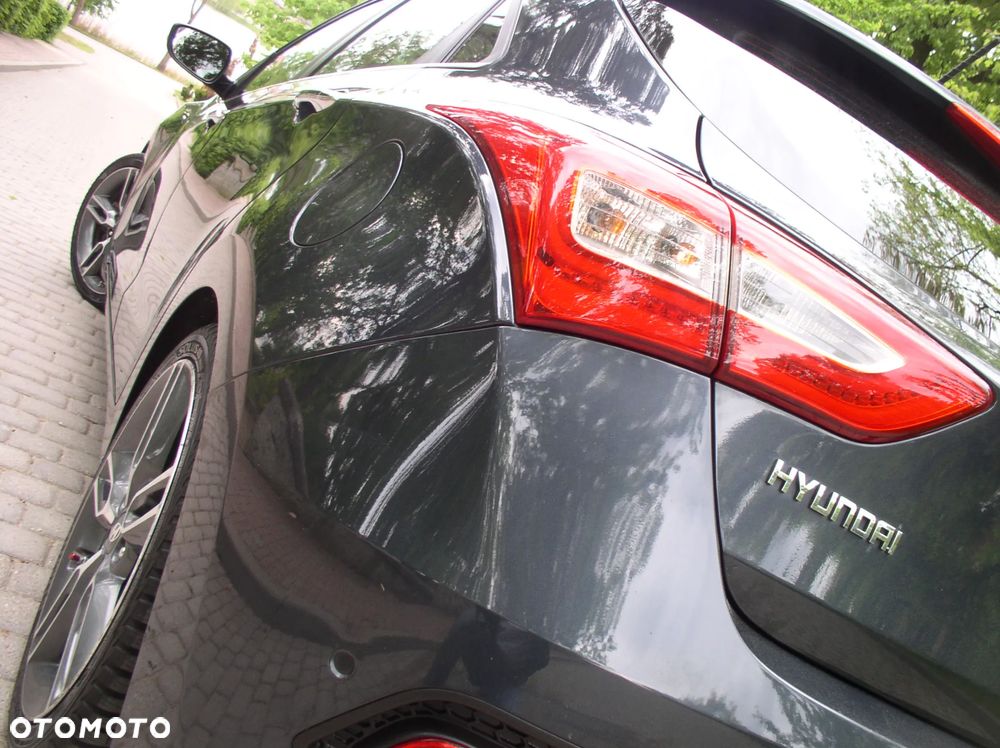 Hyundai i30 1.6 GDI Turbo Luxury - 34