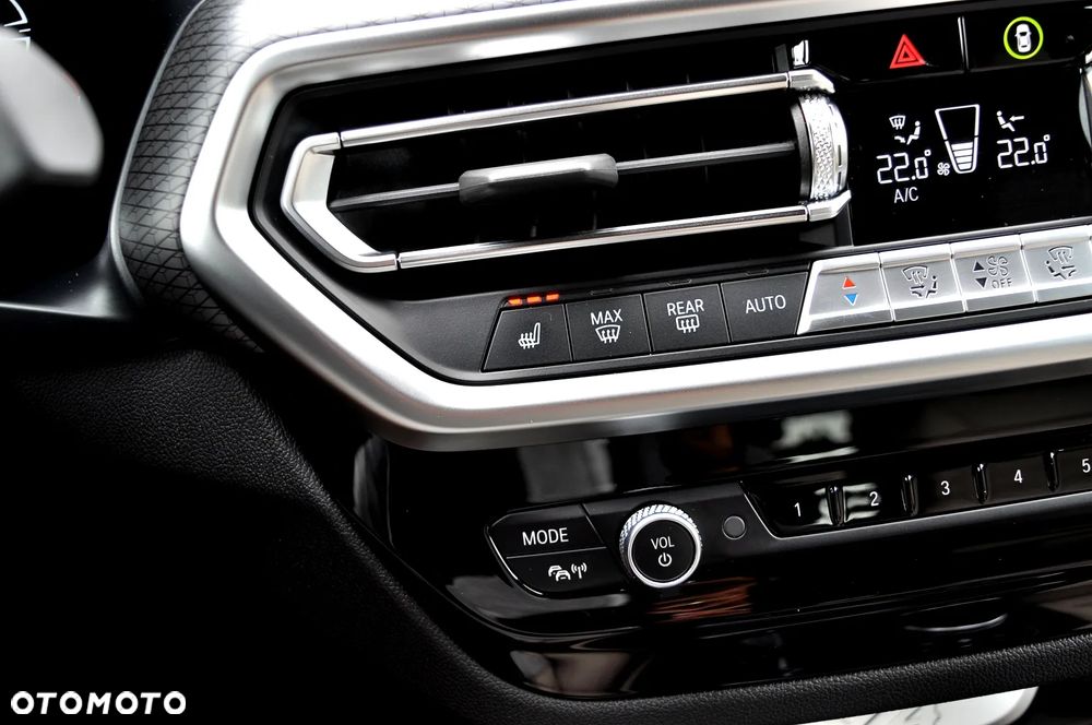BMW X4 xDrive20d mHEV M Sport sport - 32
