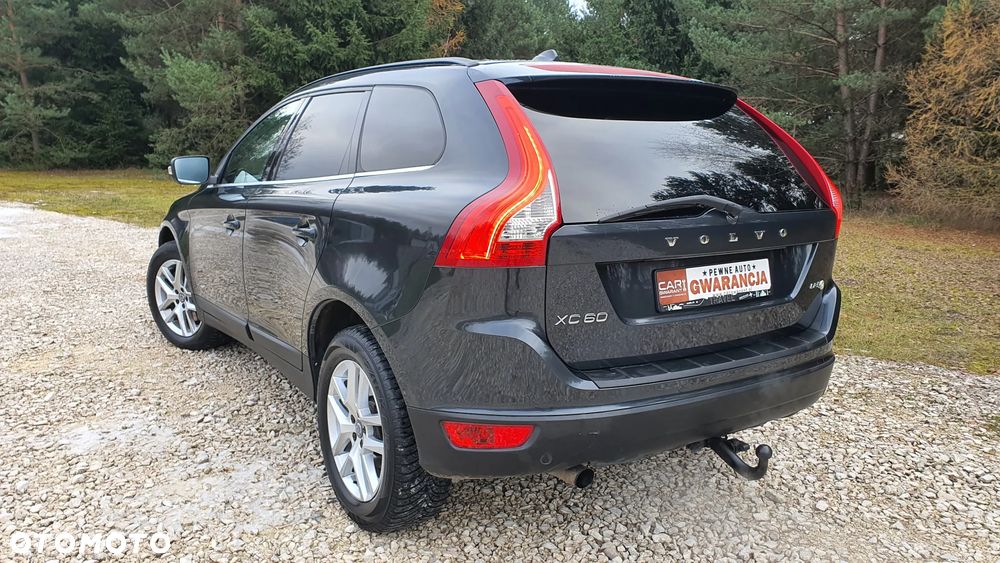 Volvo XC 60 D3 Momentum - 4