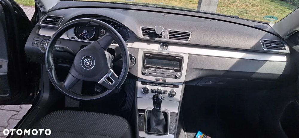 Volkswagen Passat 1.4 TSI Trendline - 9