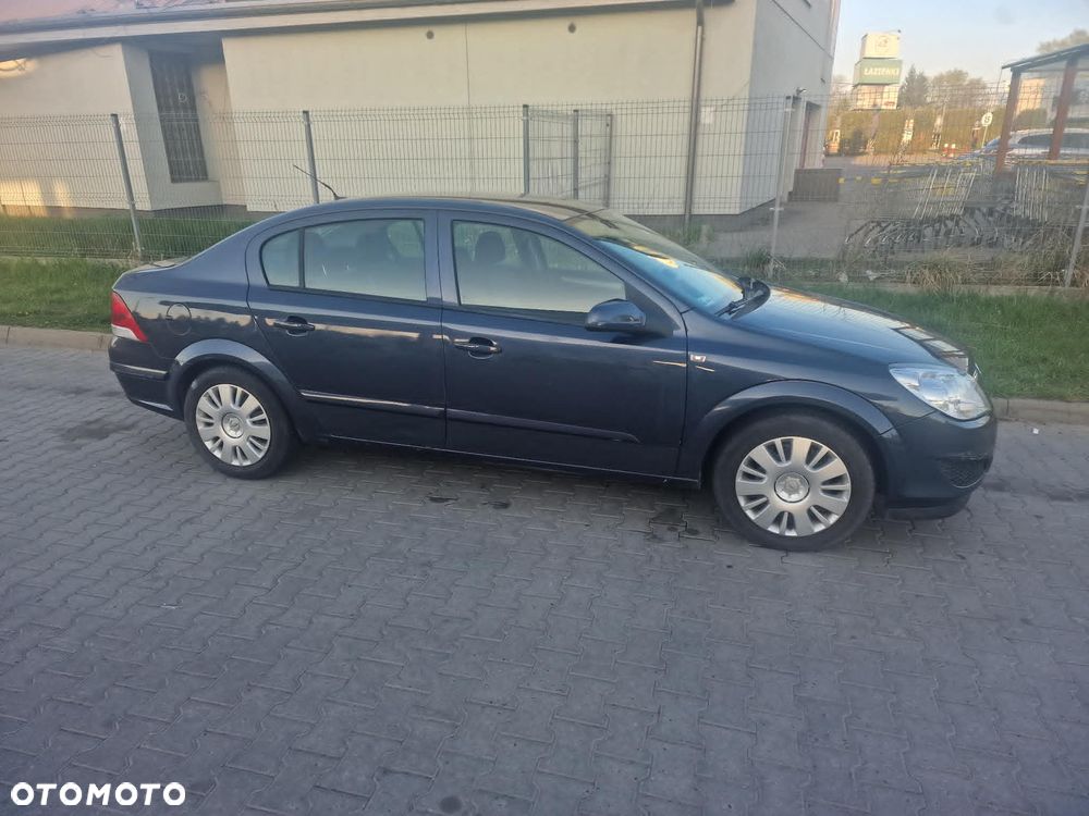 Opel Astra 1.8 Enjoy - 3