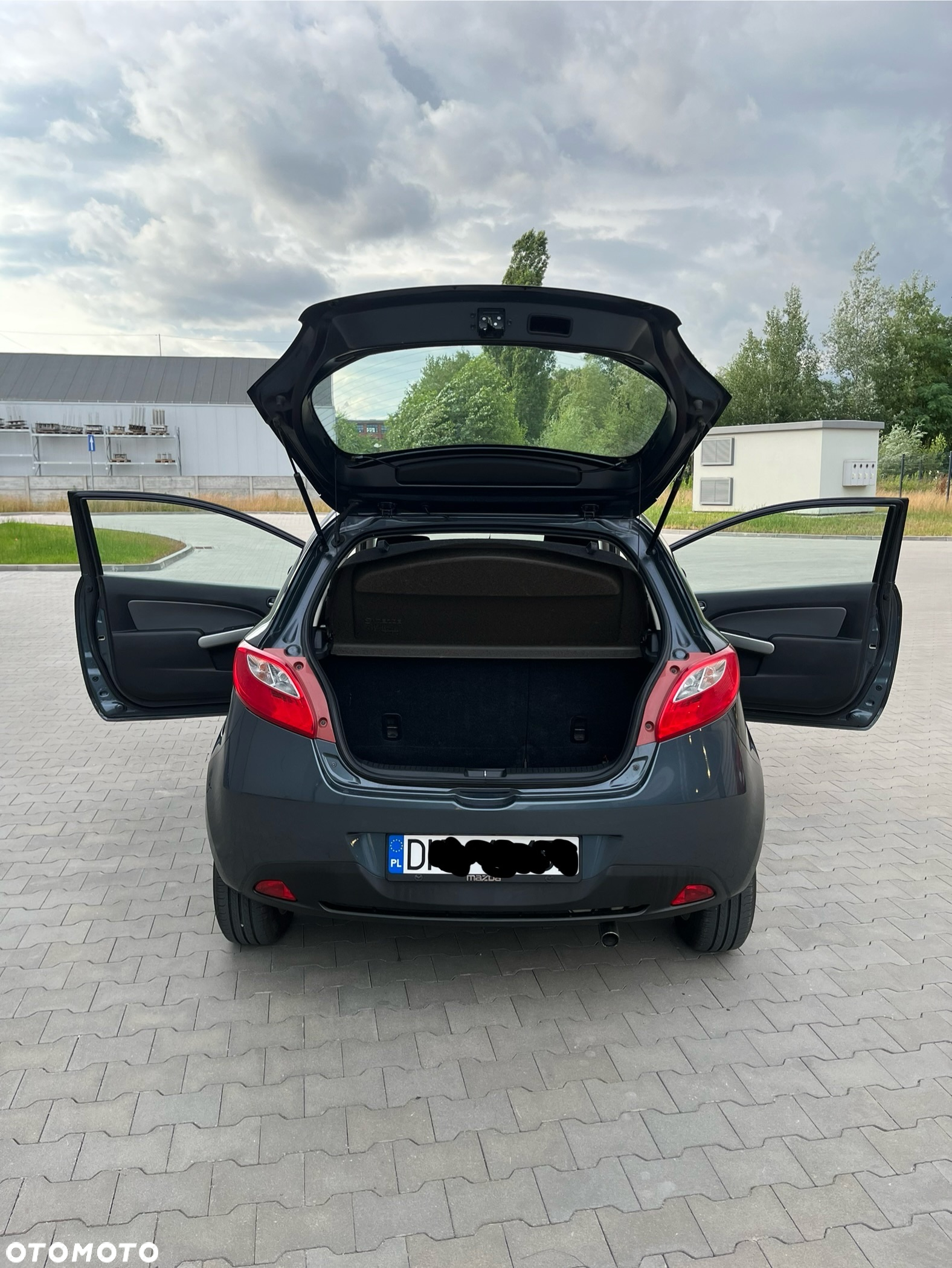 Mazda 2 1.3 Comfort - 13