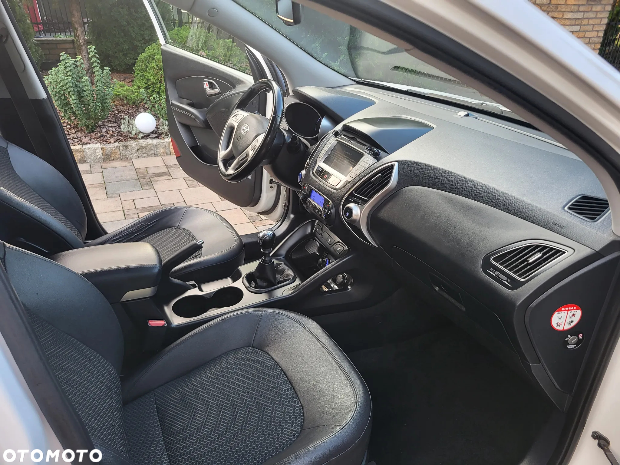 Hyundai ix35 1.6 2WD blue Comfort - 15