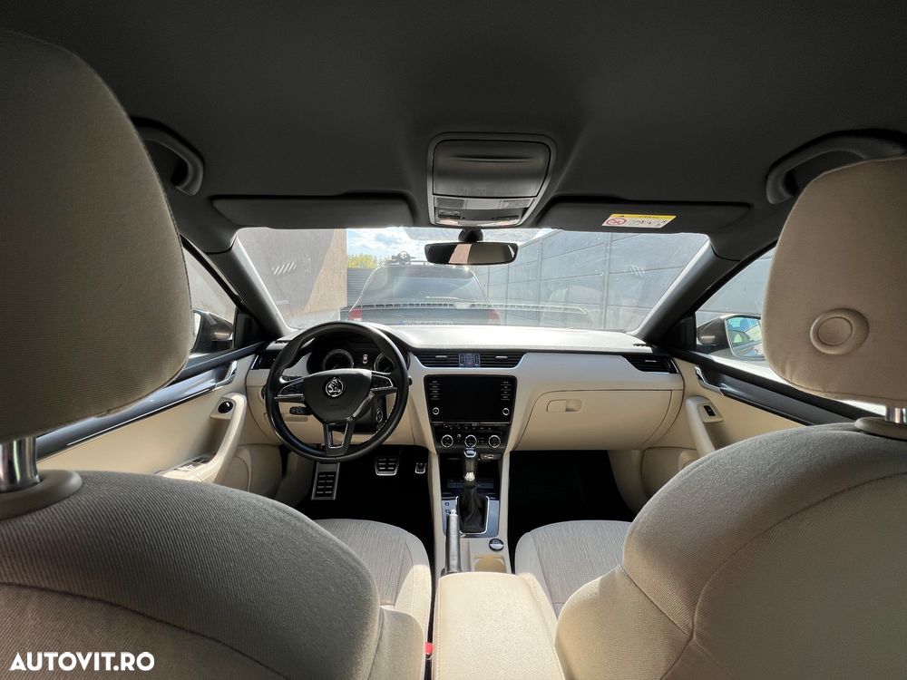 Skoda Octavia 2.0 TDI DSG Style - 11