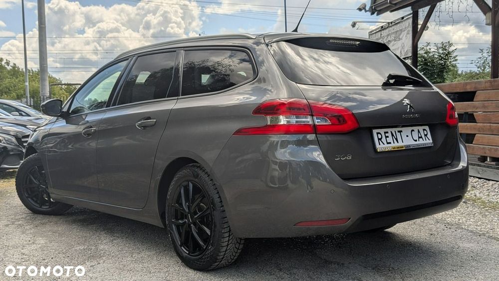 Peugeot 308 - 11