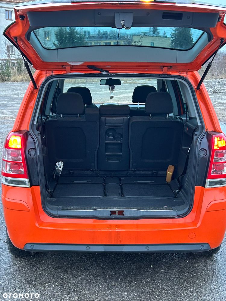 Opel Zafira 1.8 Cosmo - 6