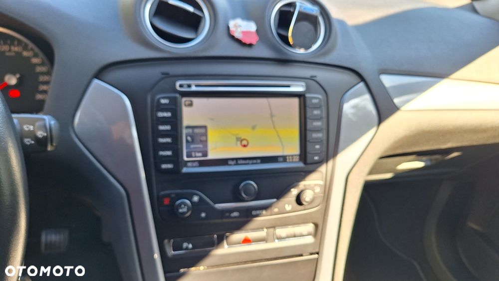 Ford Mondeo - 9