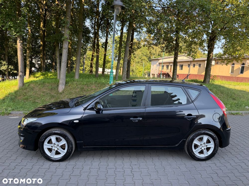Hyundai i30 i30cw 1.4 UEFA EURO 2012 Edition - 5