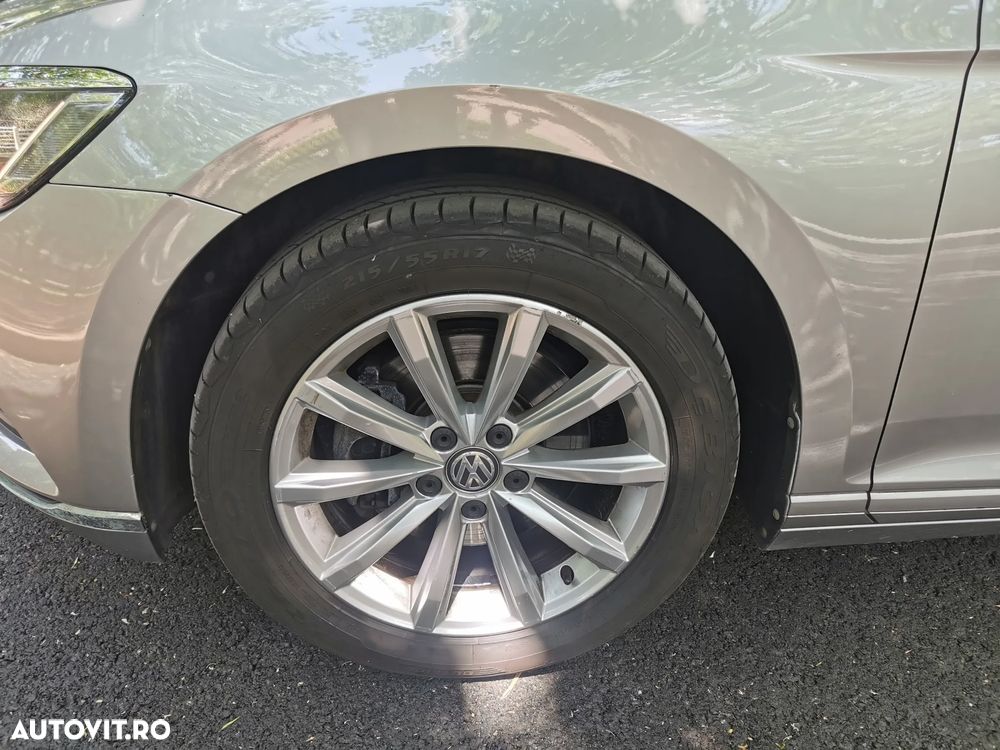 Volkswagen Passat 1.6 TDI (BlueMotion Technology) DSG Comfortline - 8