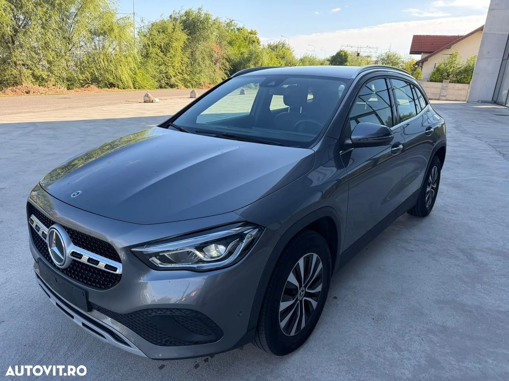 Mercedes-Benz GLA - 1