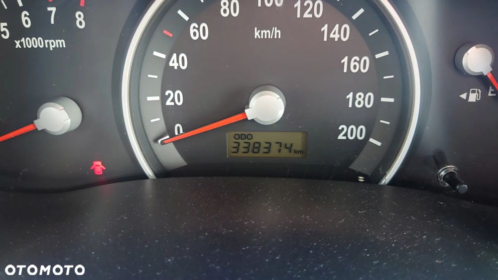 Kia Carnival - 13