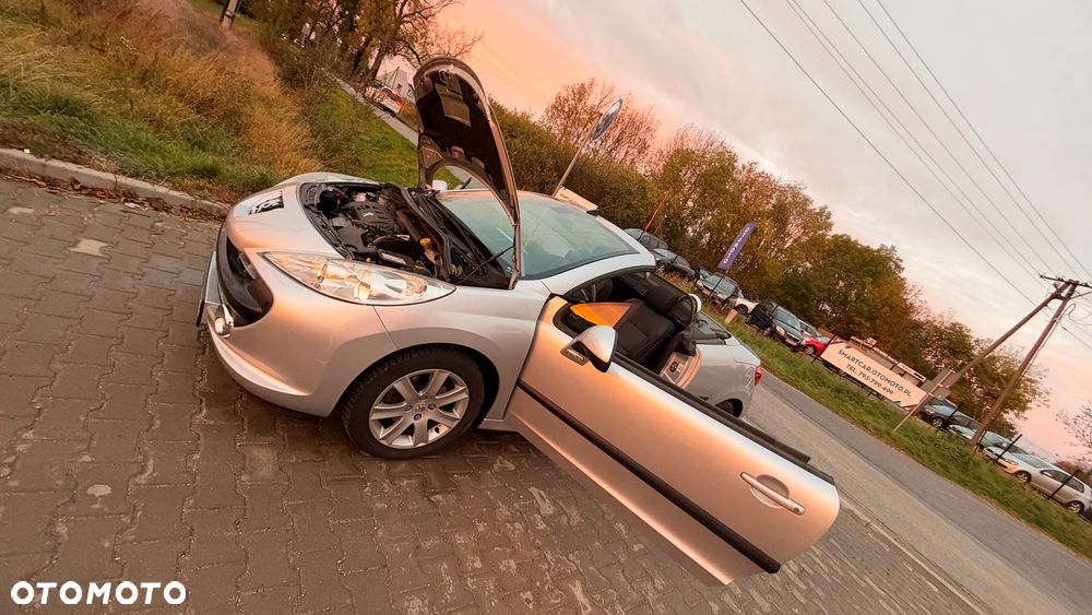Peugeot 207 CC - 25