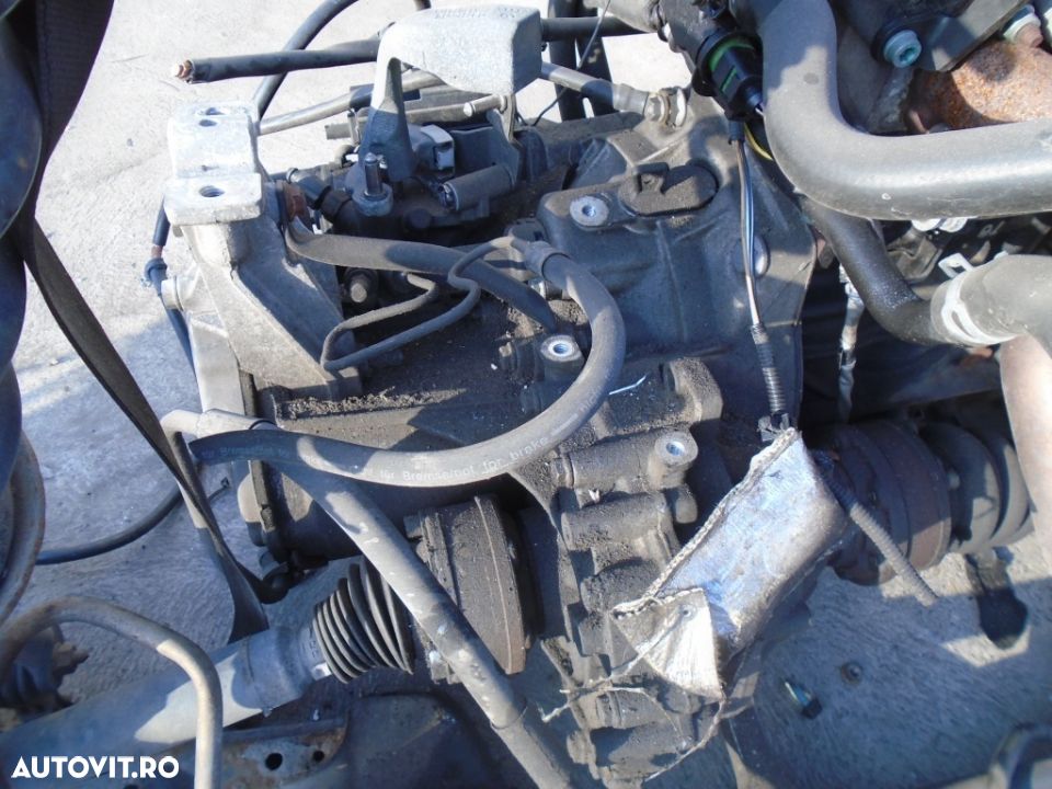 Cutie viteze Volkswagen Golf 4 1.9 TDI AXR din 2003 - 1