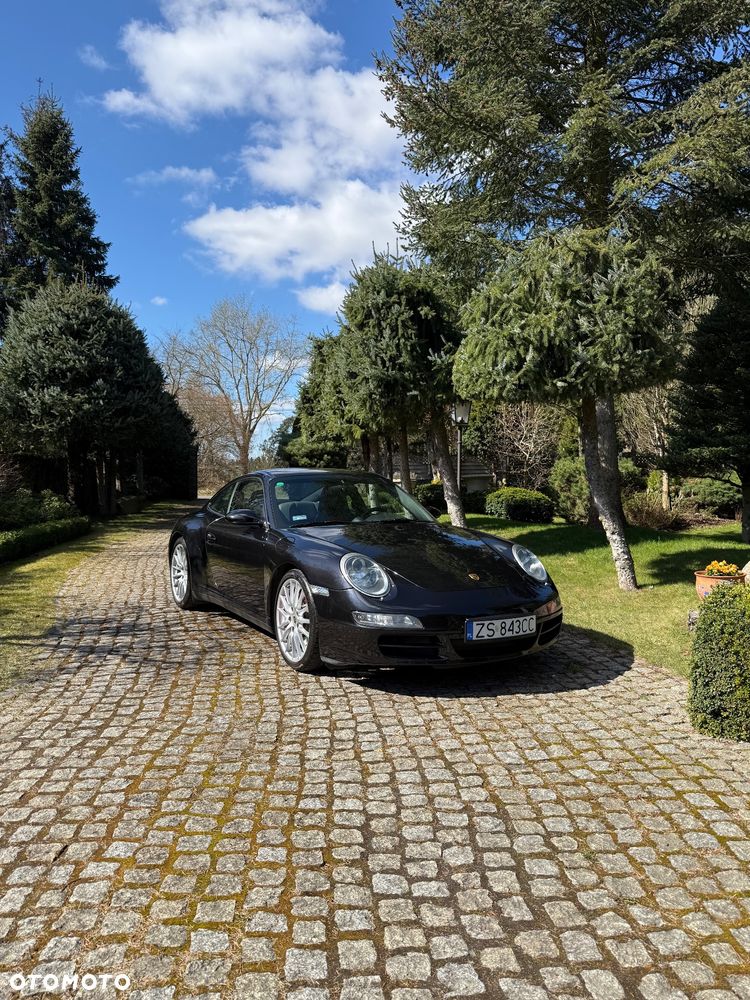 Porsche 911 Carrera 4S - 8