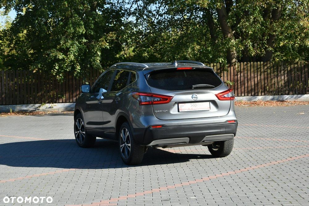Nissan Qashqai - 22