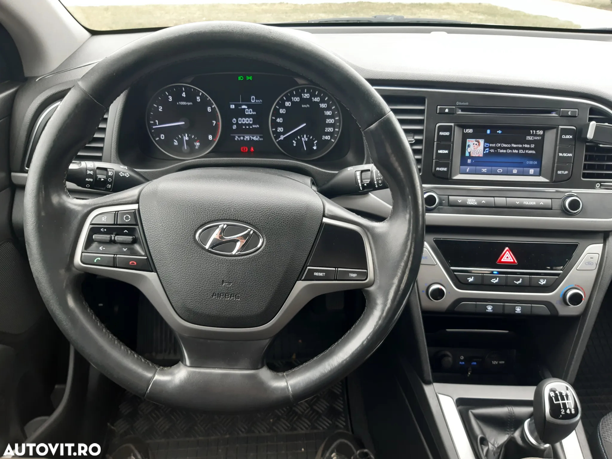 Hyundai Elantra 1.6 MPi Comfort - 6