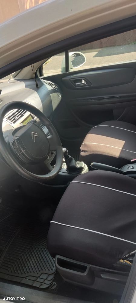 Citroën C4 HDi 90 FAP Style - 3