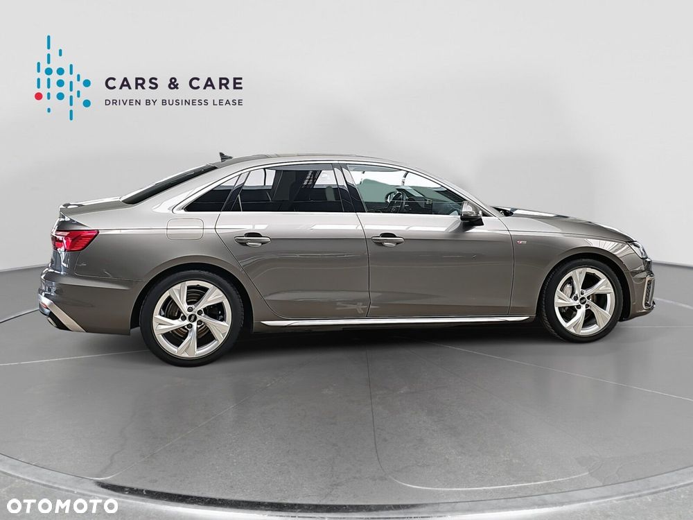 Audi A4 Limousine - 8