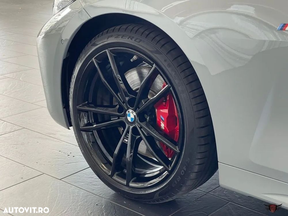 BMW M4 M440i xDrive - 7