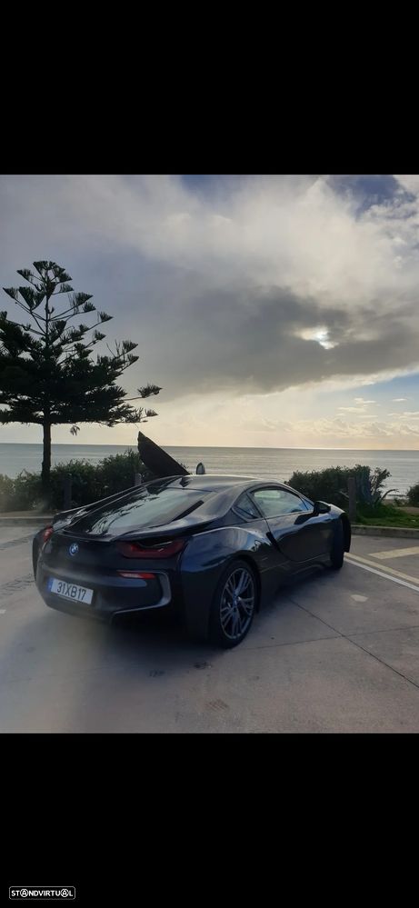 BMW i8 - 1