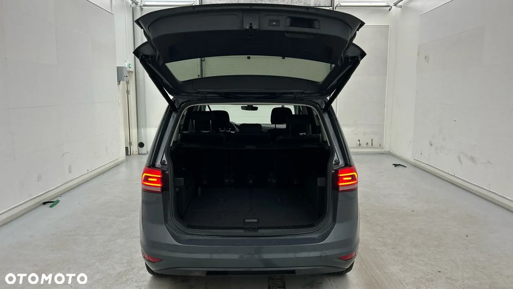 Volkswagen Touran 1.5 TSI EVO Comfortline DSG - 5