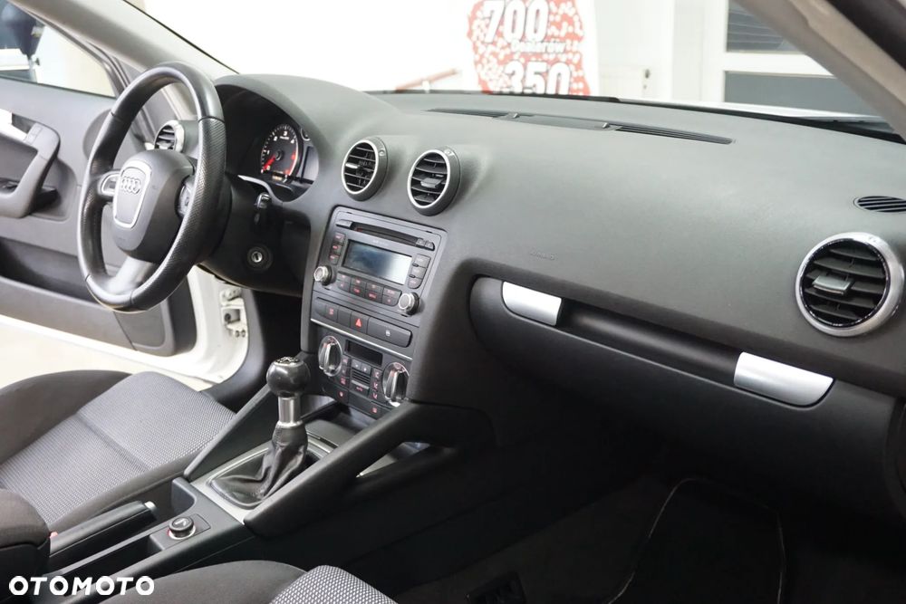 Audi A3 Sportback 1.9 TDI Ambiente - 27