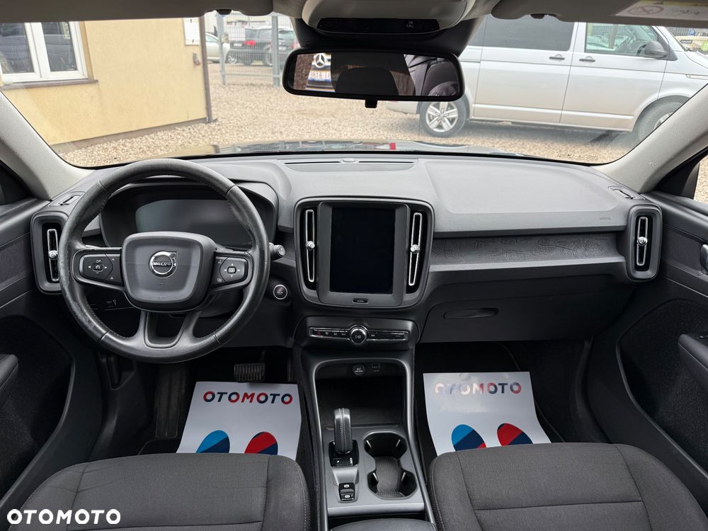 Volvo XC 40 - 18