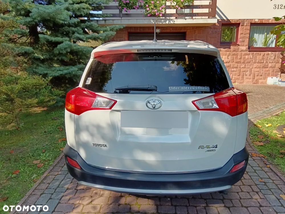 Toyota RAV4 - 5
