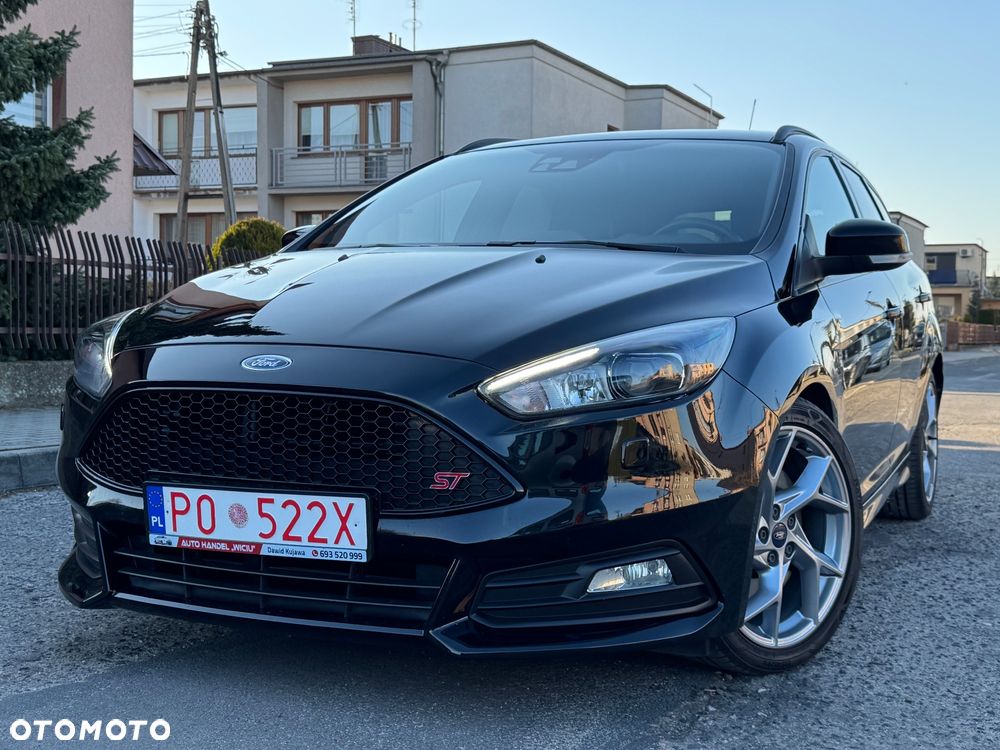 Ford Focus 2.0 TDCi ST PowerShift - 3