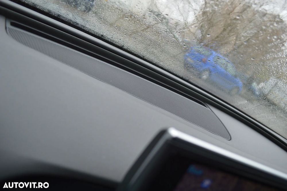 Audi A6 2.0 TDI Ultra DPF S tronic - 29