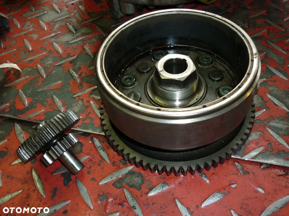 Zbiornik paliwa bak Suzuki Burgman 400 rok 1998-2002 - 15