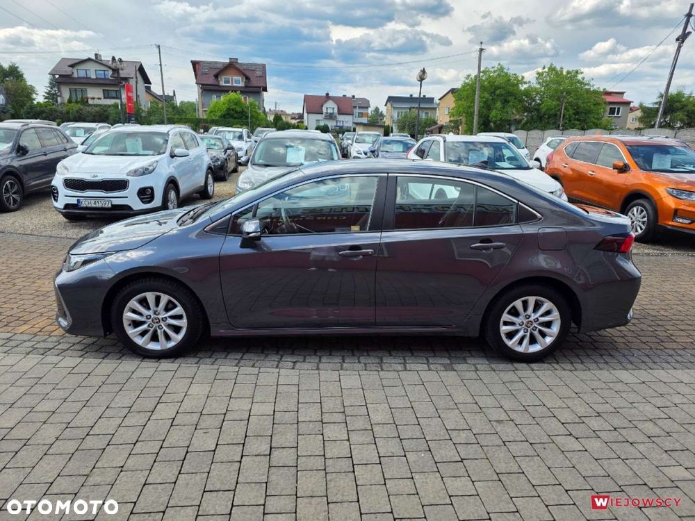 Toyota Corolla - 7