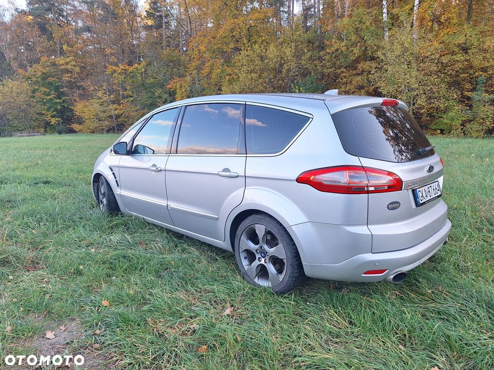 Ford S-Max - 8