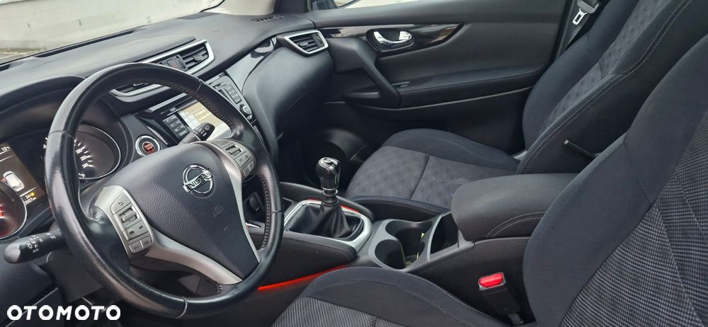 Nissan Qashqai - 11