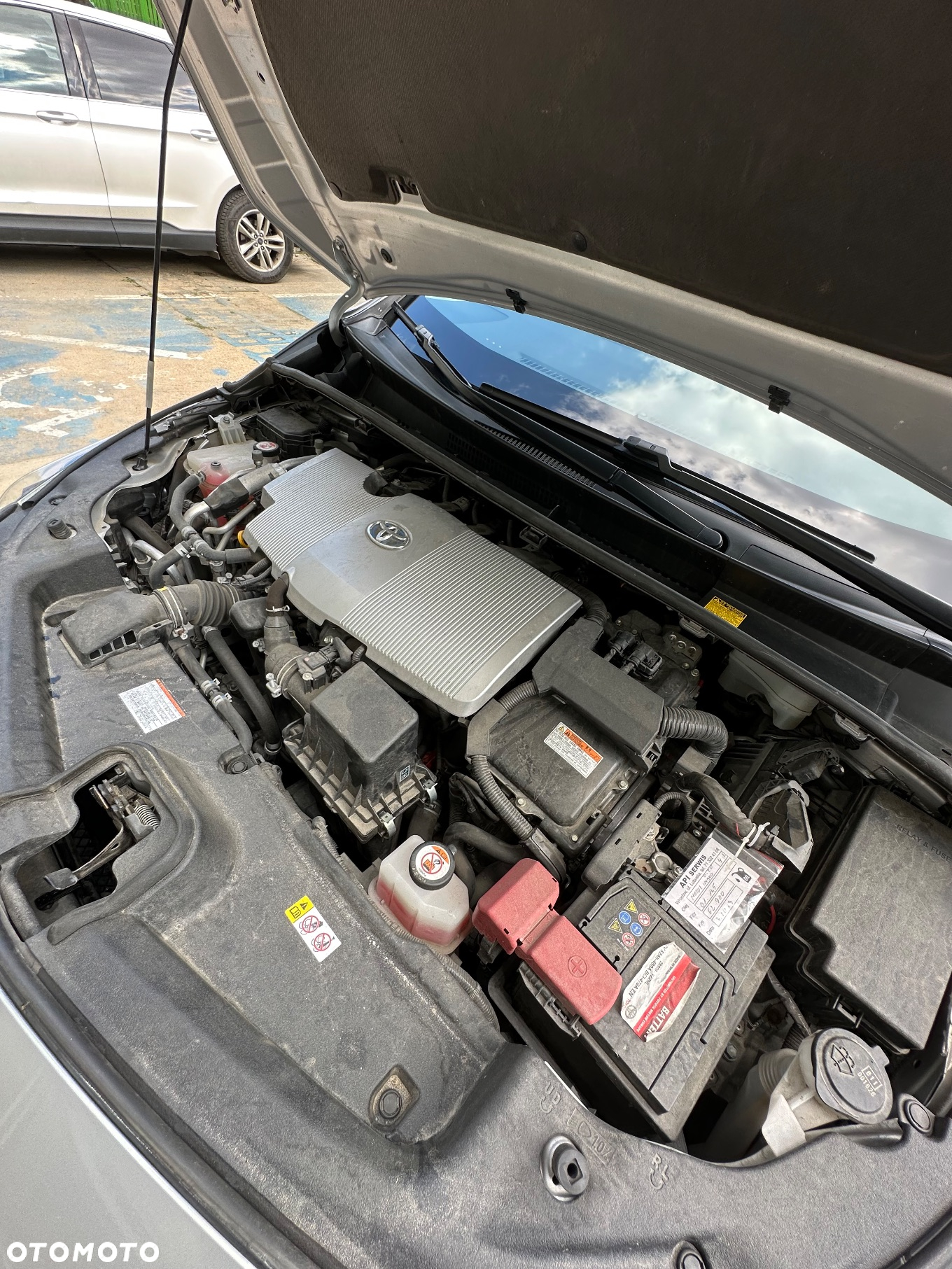 Toyota Prius 1.8 Hybrid Premium - 26